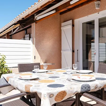 Pavillon Climatise Avec Piscine, Terrasse, Parking, Et Wi-fi A - Fr-1-409-265 Gruissan